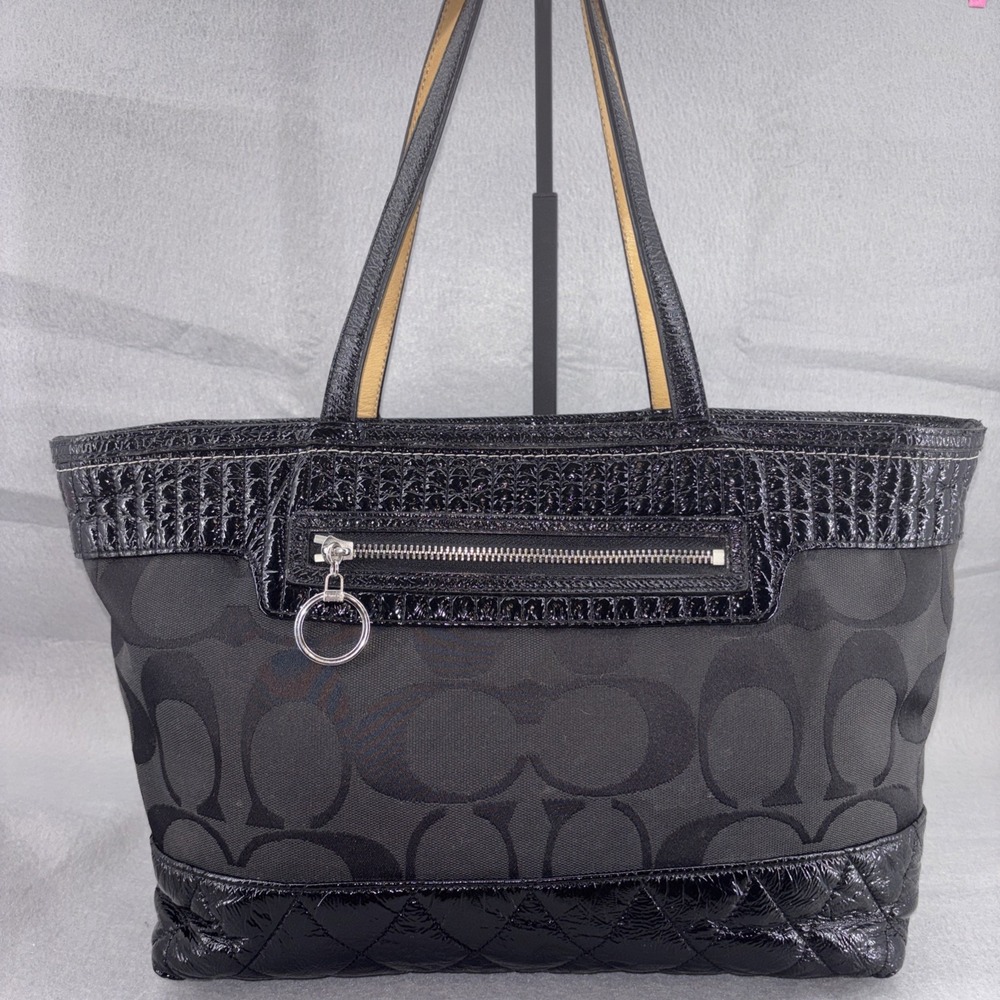 COACH Poppy Signature Quilted Patent Leather Jacquard Black Tote Bag 18676 EUC - Picture 2 of 16